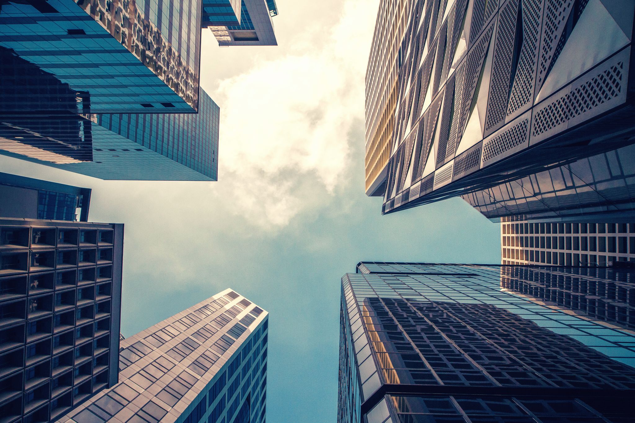 The Alliant mergers & acquisitions team can help you leverage the buying power of individual private equity clients.